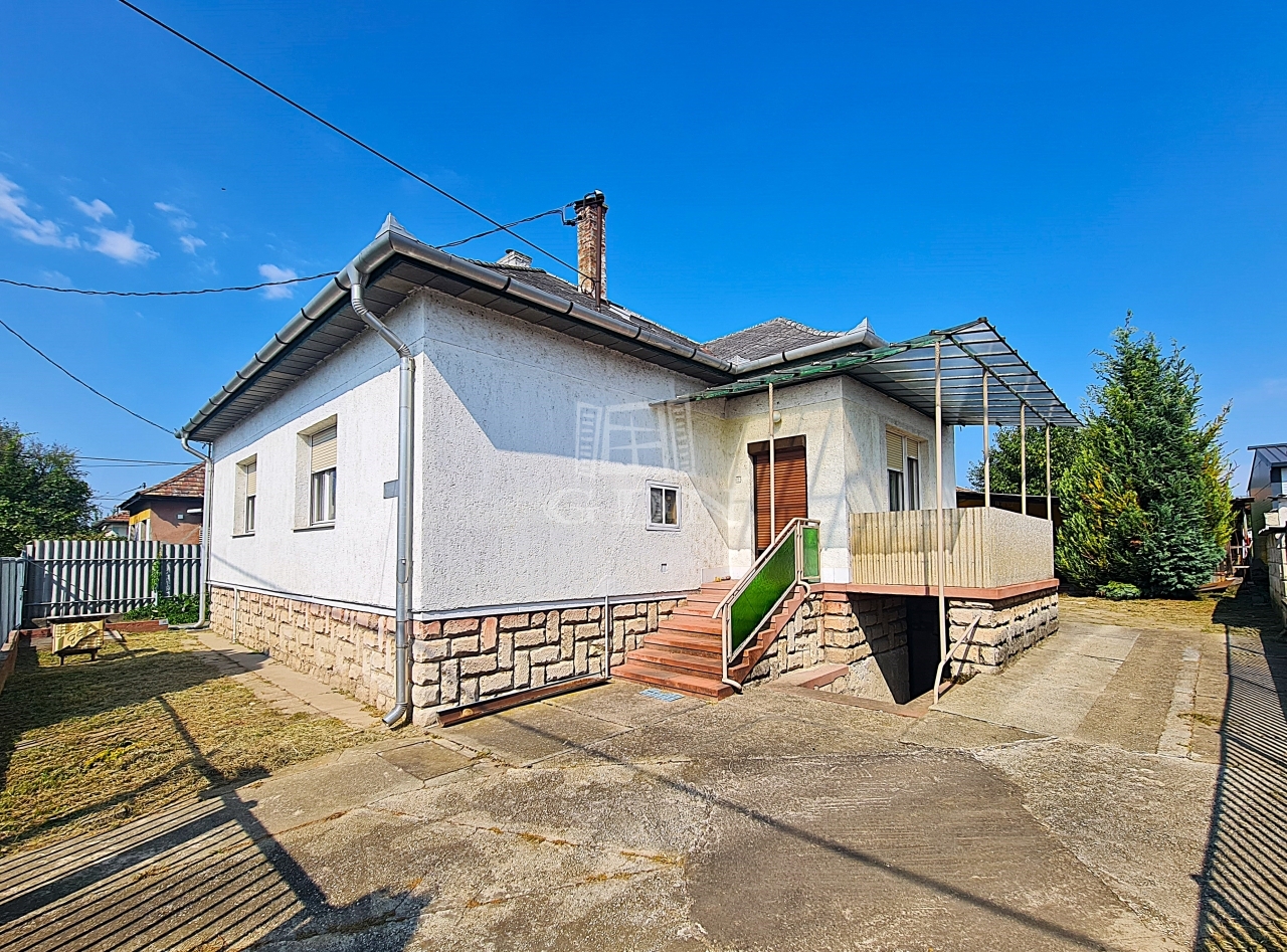 Verkauf Herceghalom Einfamilienhaus